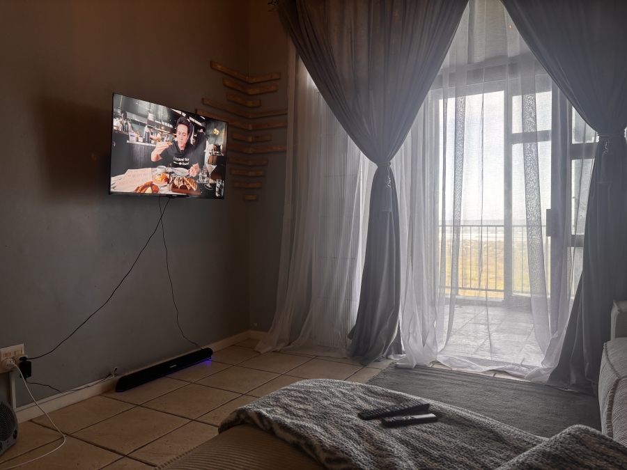 To Let 1 Bedroom Property for Rent in Muizenberg Western Cape